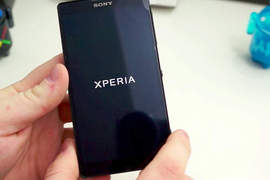 《Sony Xperia UL》另外一款Sony最新日系旗艦機種 真機照片外流!? 《Sony Xperia UL》另外一款Sony最新日系旗艦機種 真機照片外流!?