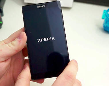 《Sony Xperia UL》另外一款Sony最新日系旗艦機種 真機照片外流！？