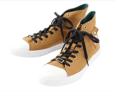 《進擊的巨人 X UBIQ》調查兵團帆布鞋 男女款都有欸