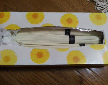 《老家寄來的包裹》趴吐 我的家人都好有創意的ww