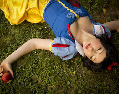 白雪公主告訴妳如何笨到受男生歡迎的戀愛技巧w