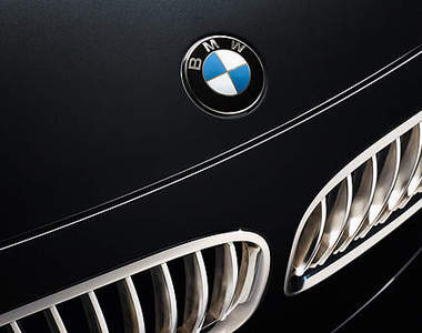 絕對夠銀《BMW 760Li特別版》夠銀彈的紳士怎麼能錯過?