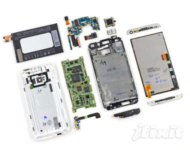 New HTC One台灣正式開賣　但今天我們不開箱要來看「分屍」啦～