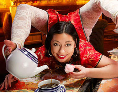 詭異!身體超軟《倒立蜘蛛女》求妳別這樣子(´;ω;`)