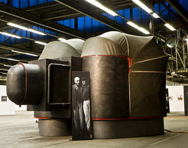 史上最大台《自拍專用照相機》　嗯！這造型完成度還真是高啊～（羞）