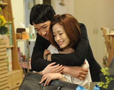 人妻票選《再次墜入愛河瞬間》第一名果然是 (￣艸￣" )　