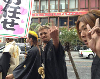 日本《2013成人式》今年市長又有新歌唱了wwww