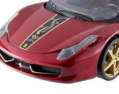 貴氣《龍年版法拉利458 Italia》這輛你也能買回家收藏～