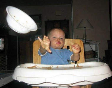 《養小孩的痛苦》幸好爸爸媽媽沒把我掐死......