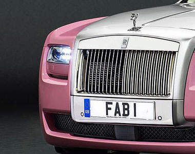 美國隊長帶頭《勞斯萊斯Ghost》換上粉紅新衣做公益~