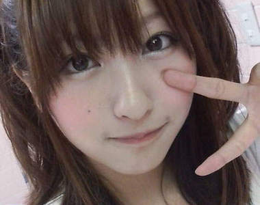 民族大移動系偶像　小桃音麻衣　自拍照真的是太正點了