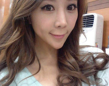 錐子臉主播《元子賢》就是要讓人家知道她有多V