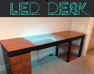 神人打造《黑洞玻璃PC桌》這樣驚悚是教人家怎麼專心上網啦~