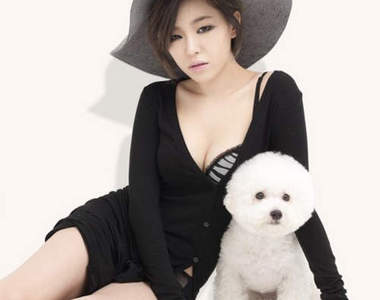 Gain《露點事故》胸前的小黑點難道是......⊙_⊙?