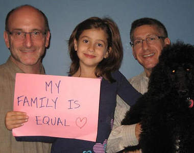 《同志家庭幸福照》我們過得很快樂唷～ ^ㅂ^