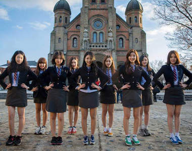 青春+小性感的《好姊妹畢業照》真的是高中生沒錯嗎?