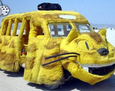 《改造怪車》開它出門讓人有點害羞捏