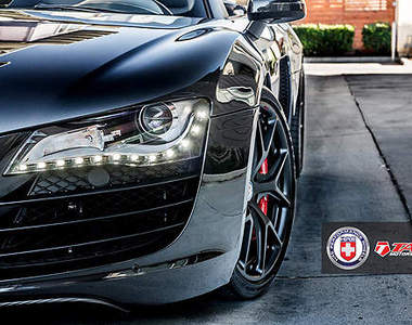 勁裝上身《Audi R8 Spyder》上空超跑是想多拉風阿?
