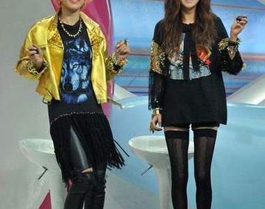 《4minute嘉允》超級鳥仔腳  誰站她旁邊都吃虧......