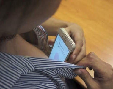 《乳首解鎖》iPhone5s 內建的指紋解鎖