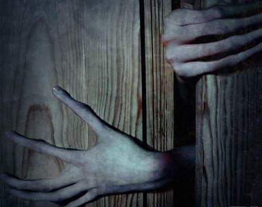 《恐懼心靈》看了有那麼一點怕怕的…