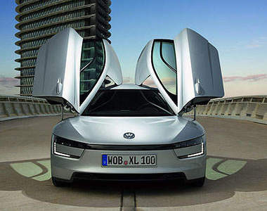 拉風又省油《VW XL1》日內瓦車展大顯身手~