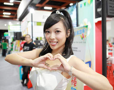 小香特派員《2013 台北應用展》Showgirl點點名 ❤ 