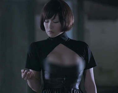 《椎名林檎》最新PV爆乳打鬥　人...人人家要噴鼻血了啦(/▽＼*)  