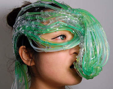 獵奇《綠藻面具》人類糧食短缺的生存方式之一