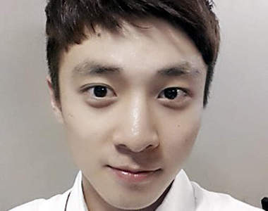《虎牙型男》鄭宇星  怎麼也有點韓版張雁名的FU~