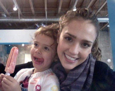 辣媽《潔西卡艾芭訪韓》~什麼時候要到台灣來◕‿◕？