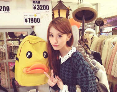 Jessica Yamada 來自印尼的網拍美女姊妹