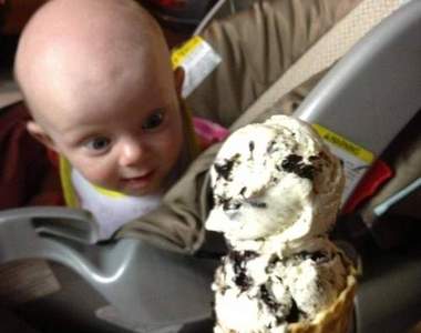 《小孩的各種第一次》反應都要那麼驚恐嗎？