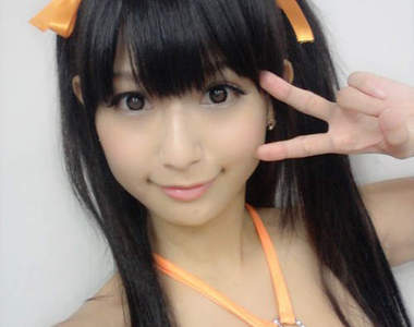 日野禮香 卡普空展場妹有溝有弧度真的好吸睛