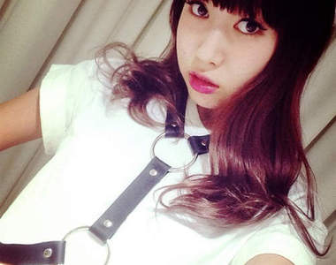 秋冬流行小物《胸背帶》真的有那麼像寵物用的背帶嗎？