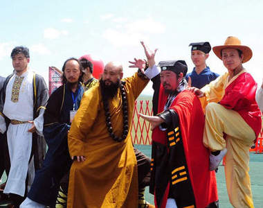 《天山武林大會》人家可是來真的~(蹲馬步)