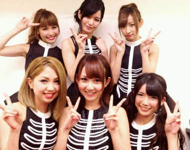 修卡娘　邪惡秘密結社修卡將假面騎士娘綁架再改造