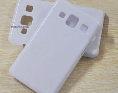 三星Galaxy S4新機皇　最新疑似搭配「保護殼」造型流出！？