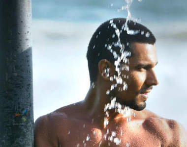 印度的成人電影 不同國情是否摸摸抓抓的戲碼也會大不同呢?