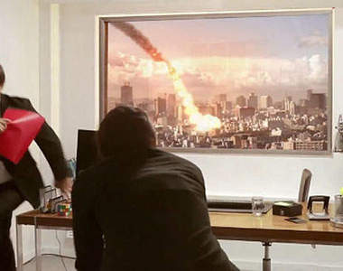 《面試驚魂記》給你隕石撞地球的震撼