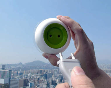 《太陽能插座》隨意貼玻璃變插頭