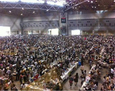 《C84同人攤數排行榜》一點都不意外的第一名就是～