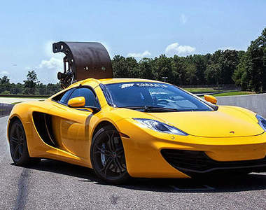 《極限競速5》看McLaren超跑示範怎麼玩西洋鏡