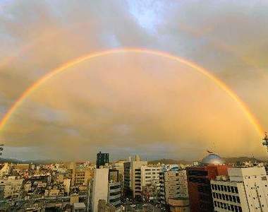 《二道彩虹》高知出現美麗霓虹，請帶給我們幸福♥