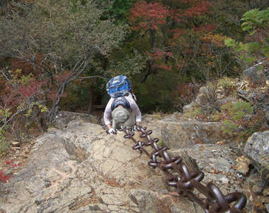 七靈山《石鎚山》超陡峭試煉鎖道，你敢挑戰嗎？