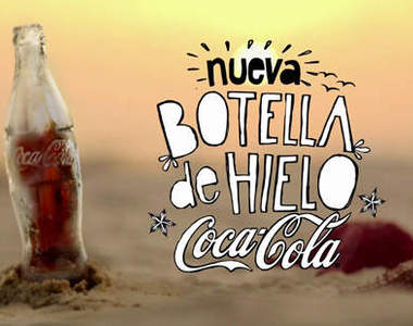 《可口可樂》夏天來瓶真正的曲線瓶吧～瓶子也是冰塊做成的～