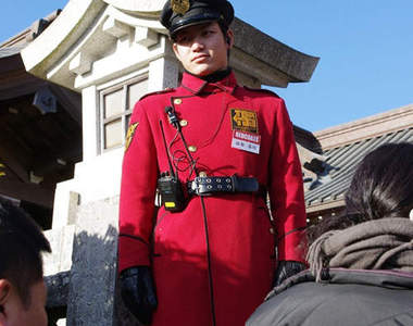 Cosplay?日本神社警衛制服會不會太帥氣♥