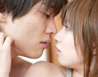 日本女生票選《最想當成劈腿對象的日本男星》