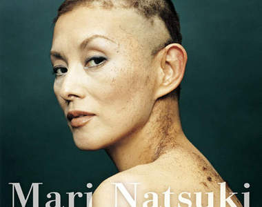 最美的60歲《夏木麻里》出道40年她～剃光頭啦～