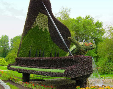 富士山出國去加拿大《2013蒙特婁植物雕塑展》